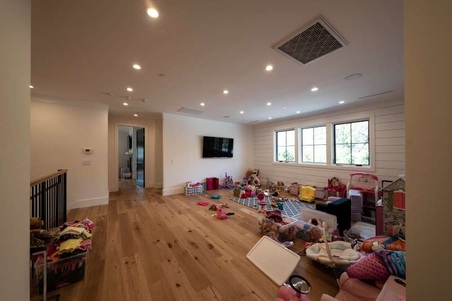 Enlarge photo 32