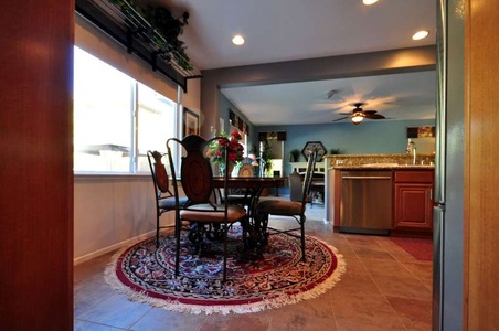 Enlarge photo 24