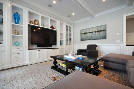 Enlarge photo 22