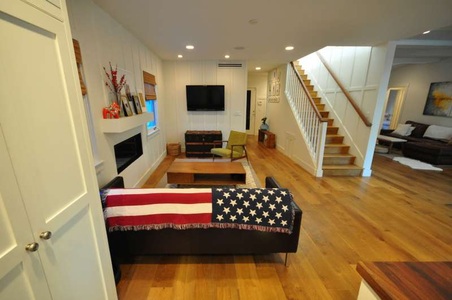 Enlarge photo 26