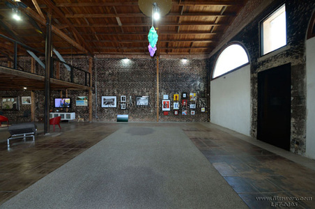 Enlarge photo 6