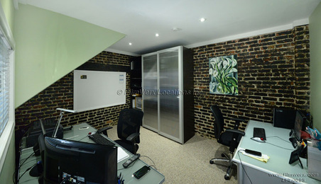 Enlarge photo 25