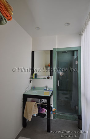 Enlarge photo 52