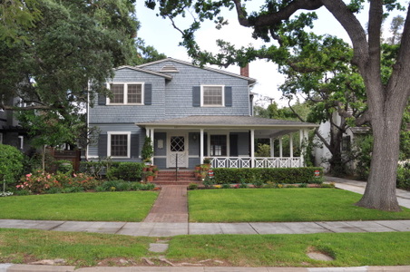 2044 Edgewood