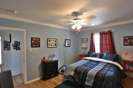 Enlarge photo 29