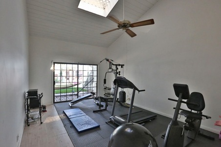 Enlarge photo 39