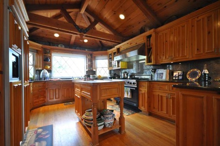 Enlarge photo 24