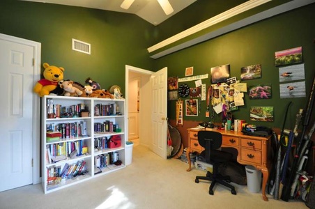 Enlarge photo 49