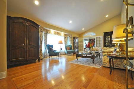 Enlarge photo 9