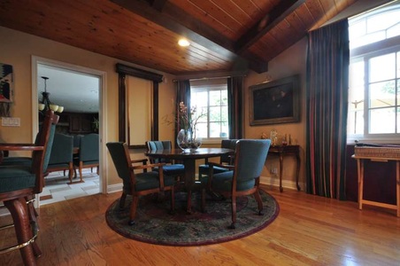 Enlarge photo 41