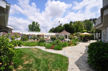 Enlarge photo 85