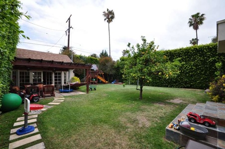 Enlarge photo 59
