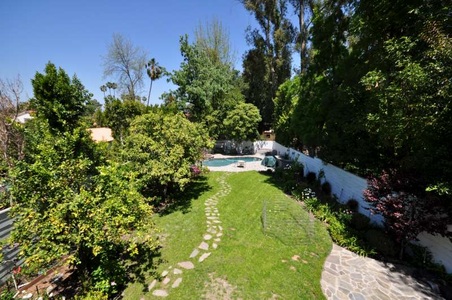 Enlarge photo 52