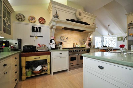 Enlarge photo 24