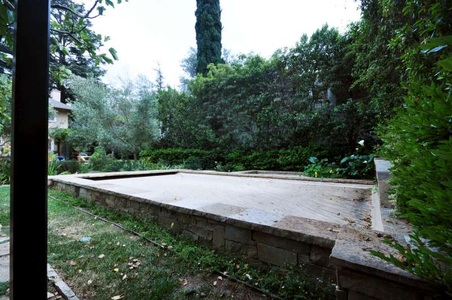 Enlarge photo 70