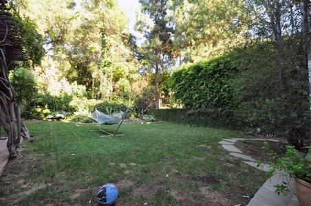 Enlarge photo 64