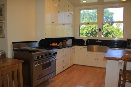 Enlarge photo 82