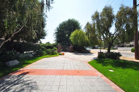 Enlarge photo 6