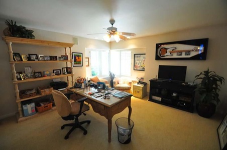 Enlarge photo 115