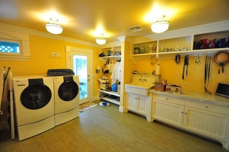 Enlarge photo 120