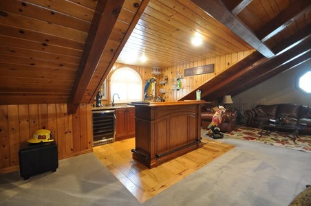Enlarge photo 46