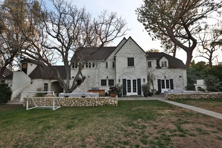 Enlarge photo 23