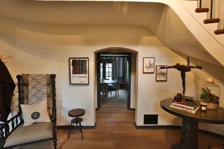 Enlarge photo 24