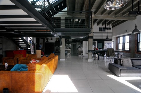 Enlarge photo 47