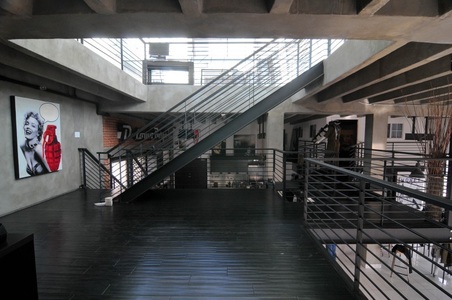 Enlarge photo 52