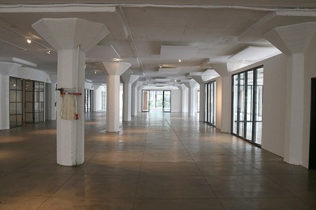 Enlarge photo 30