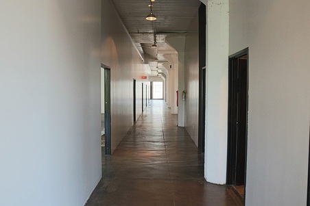 Enlarge photo 36