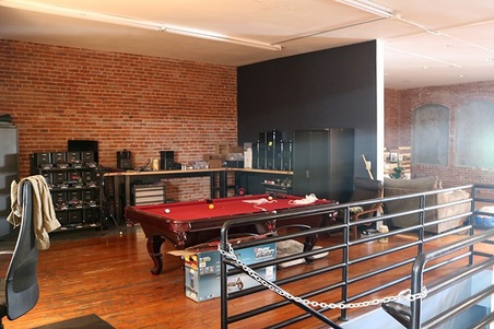 Enlarge photo 32