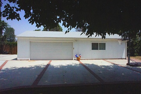 Enlarge photo 8