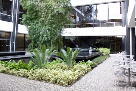 Enlarge photo 49