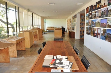 Enlarge photo 72