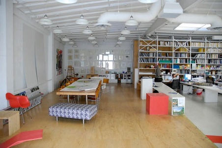 Enlarge photo 24