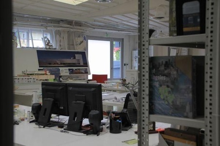 Enlarge photo 49