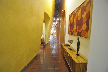 Enlarge photo 12
