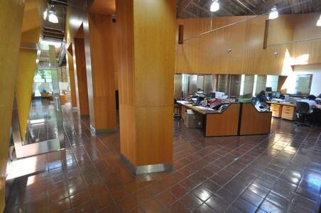 Enlarge photo 15