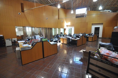 Enlarge photo 16