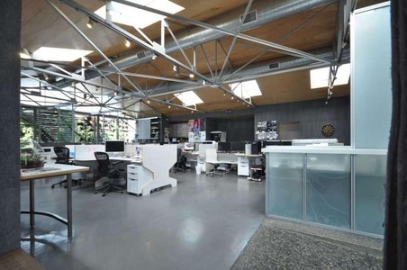 Enlarge photo 10