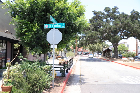 Enlarge photo 12
