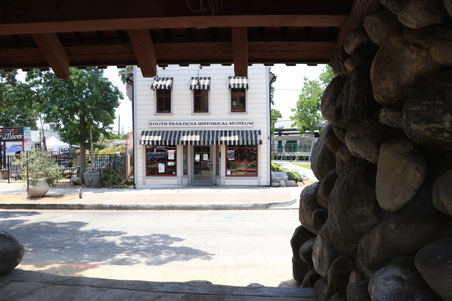 Enlarge photo 24