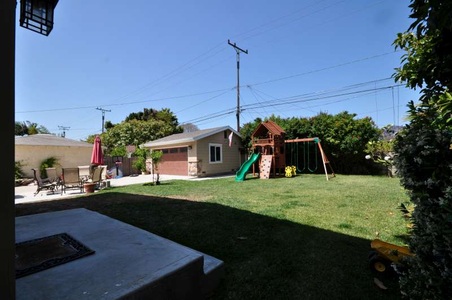 Enlarge photo 21