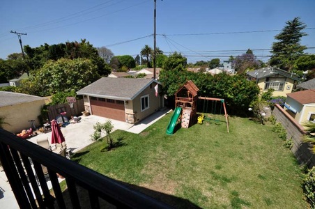 Enlarge photo 23