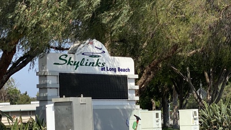 SkyLinks Parking Lot