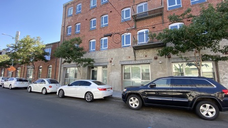 Enlarge photo 23