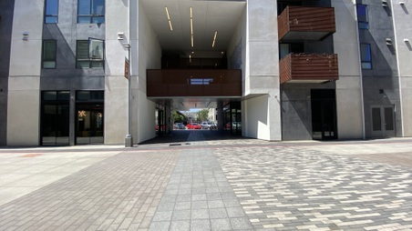 Enlarge photo 84