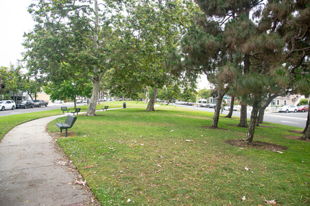 Enlarge photo 4