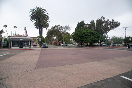 Enlarge photo 54